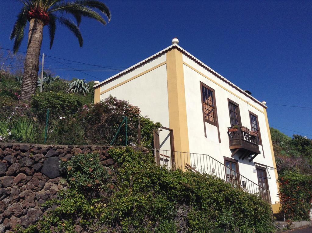 Monte de Brena Casa Robertaヴィラ エクステリア 写真